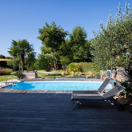 Wine Hote Chambre D'Hotes Le Pian-Medoc Exterior photo